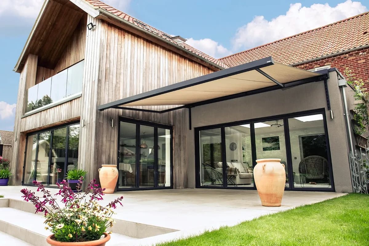 Motorised Retractable Awnings