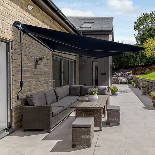 Manual Crank Awnings
